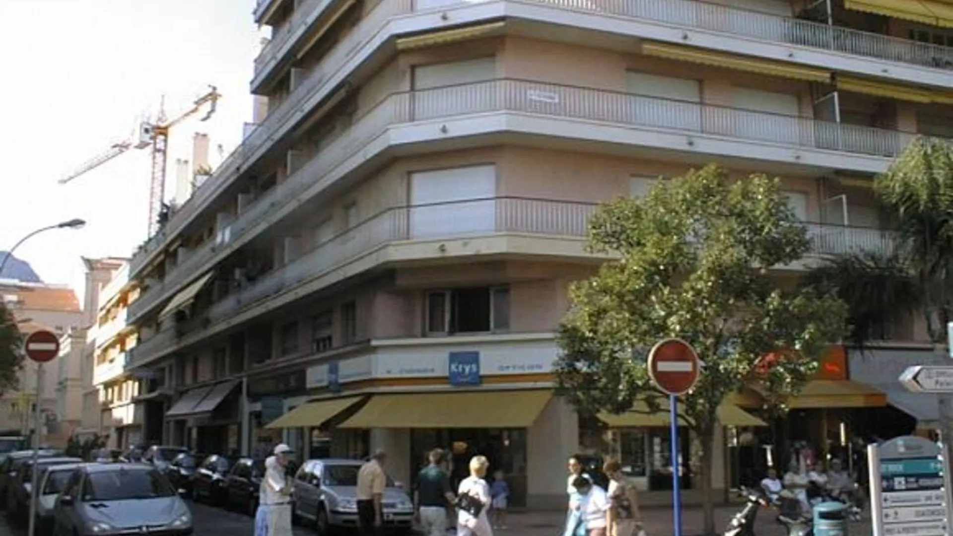 Charmant 2P Avec Terrasse Calme En Plein Centre De Menton, Proche Mer Et Commerces - Fr-1-196-348 Apartment Menton